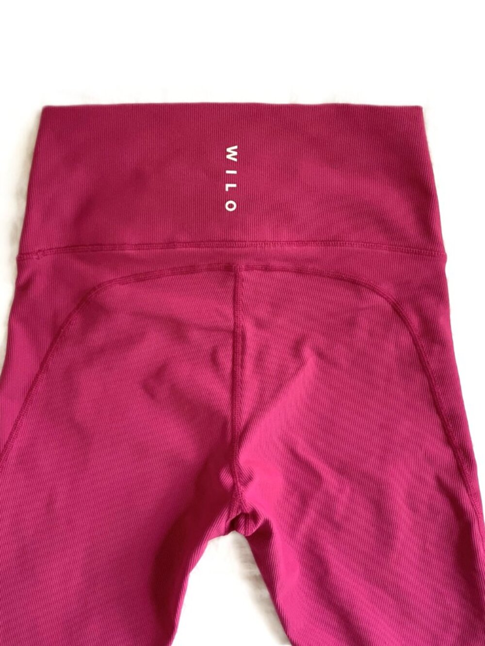 Wilo The Label 7/8 Leggings | Fuchsia Pink | High Waist | Ribbed | Ruched Legs |